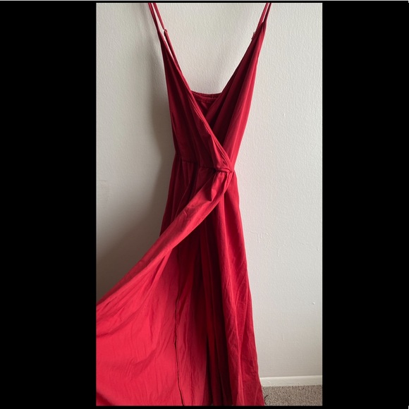 💃🏻Red V-Neck Backless Split Maxi Dress - Picture 5 of 7